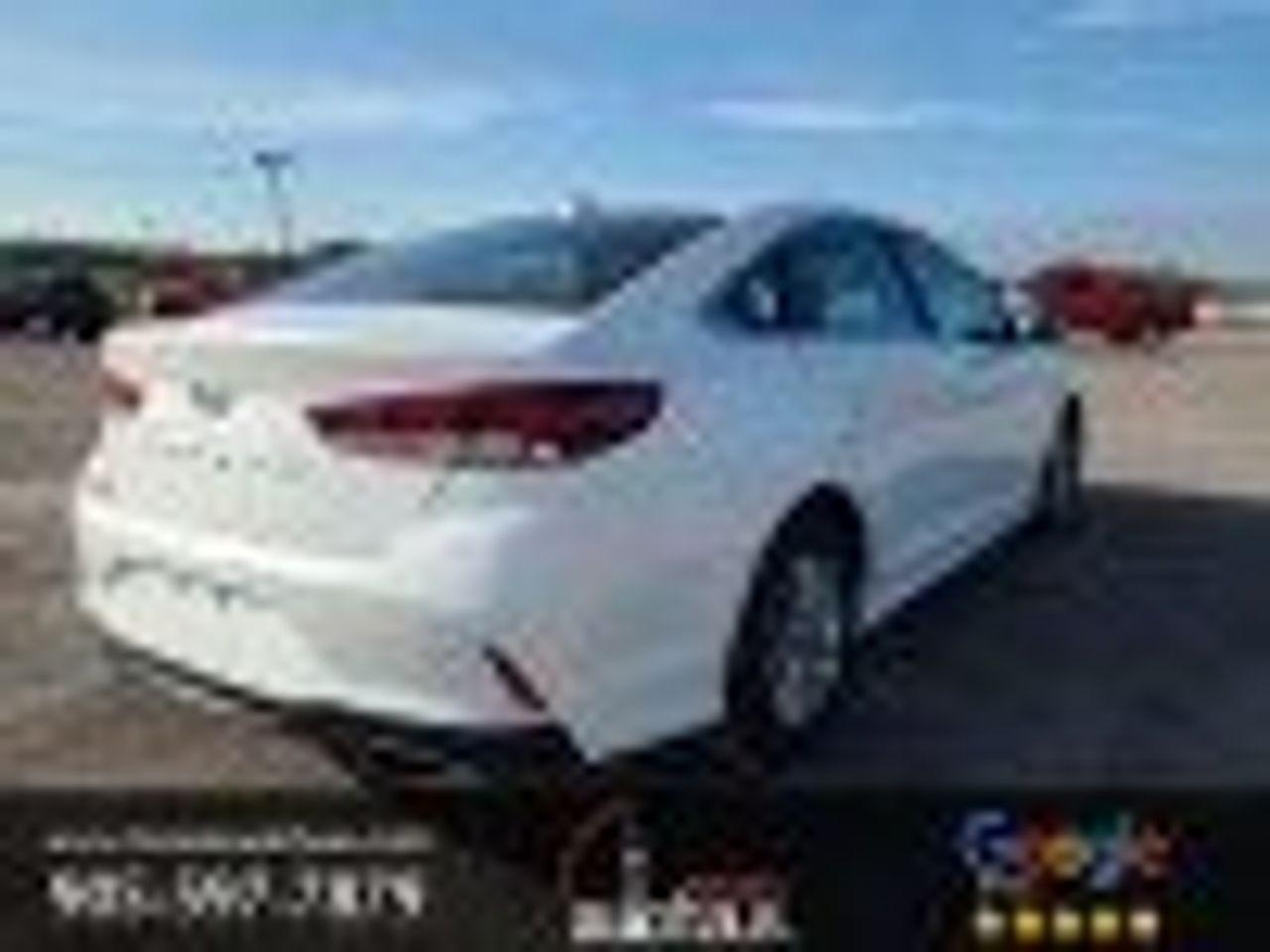 2018 Hyundai Sonata SE-3