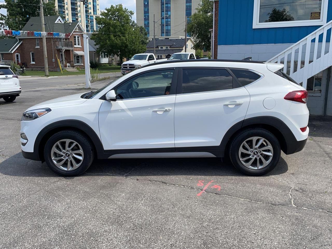 2018 Hyundai Tucson Luxury-2