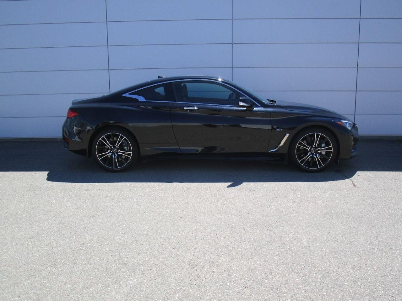 2018 Infiniti Q60 -1