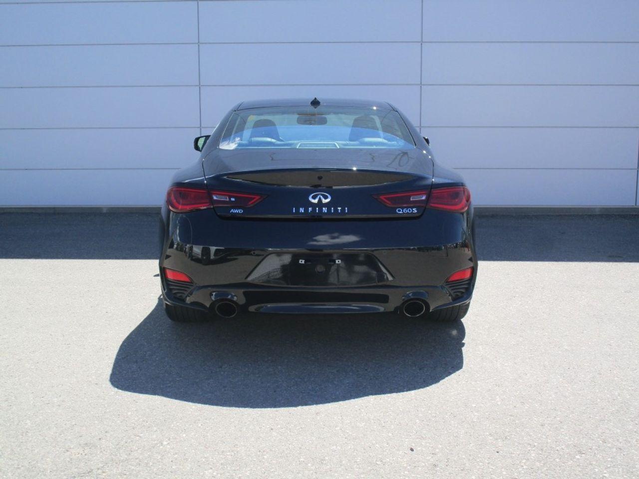 2018 Infiniti Q60 -3