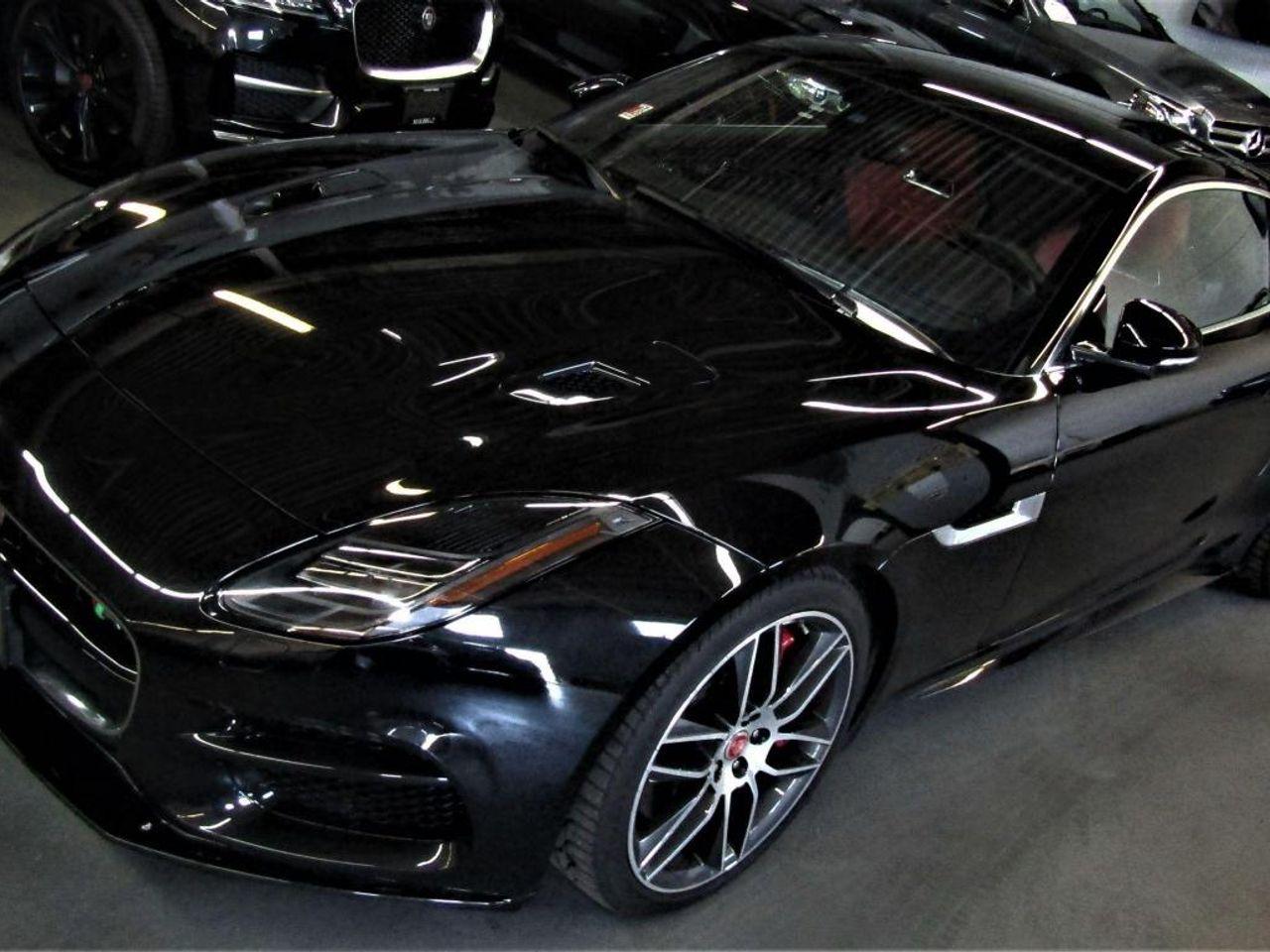 2018 Jaguar F-Type R-0