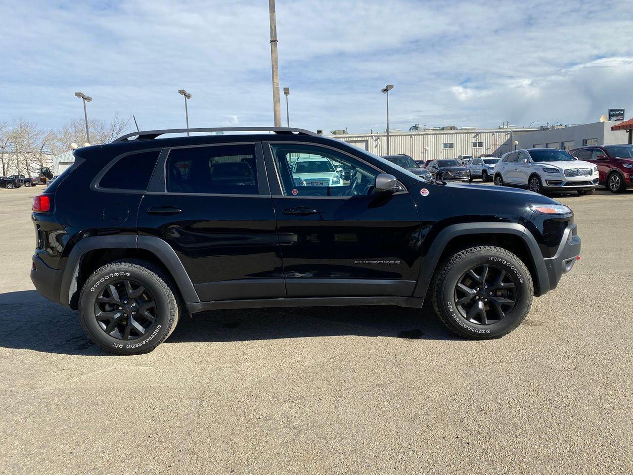 2018 Jeep Cherokee -3