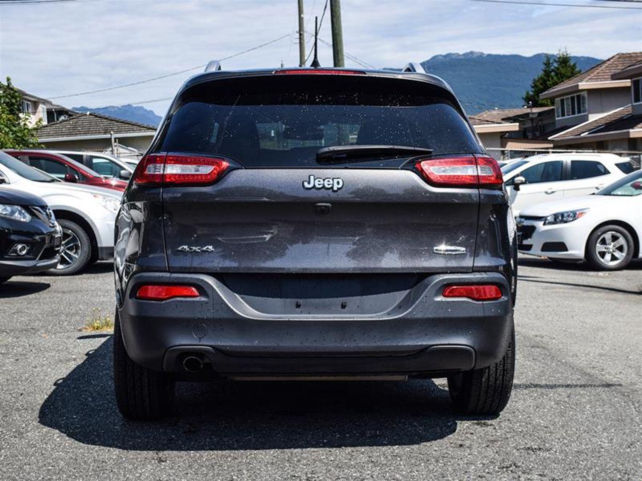 2018 Jeep Cherokee -4