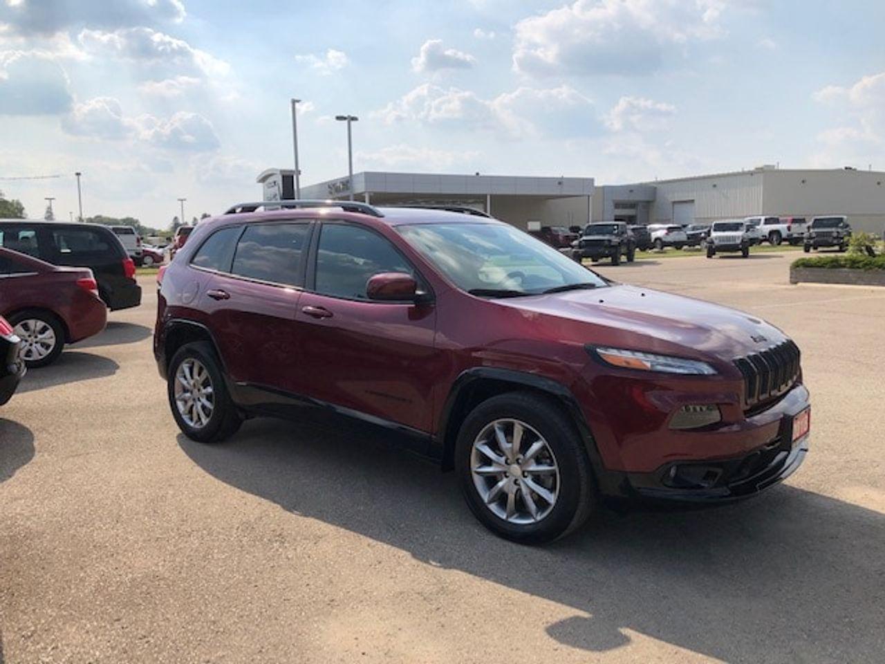 2018 Jeep Cherokee North-3