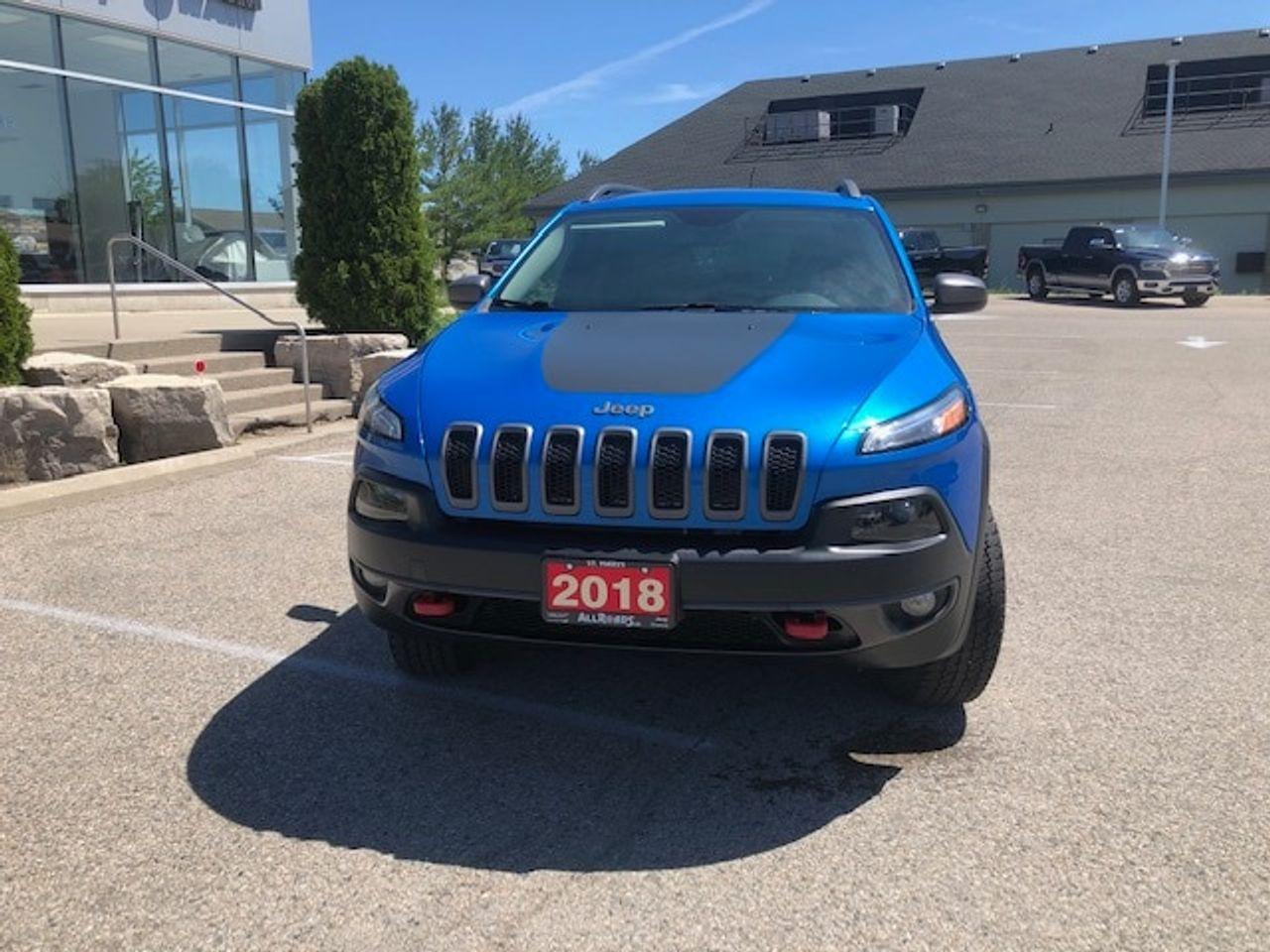 2018 Jeep Cherokee Trailhawk-2