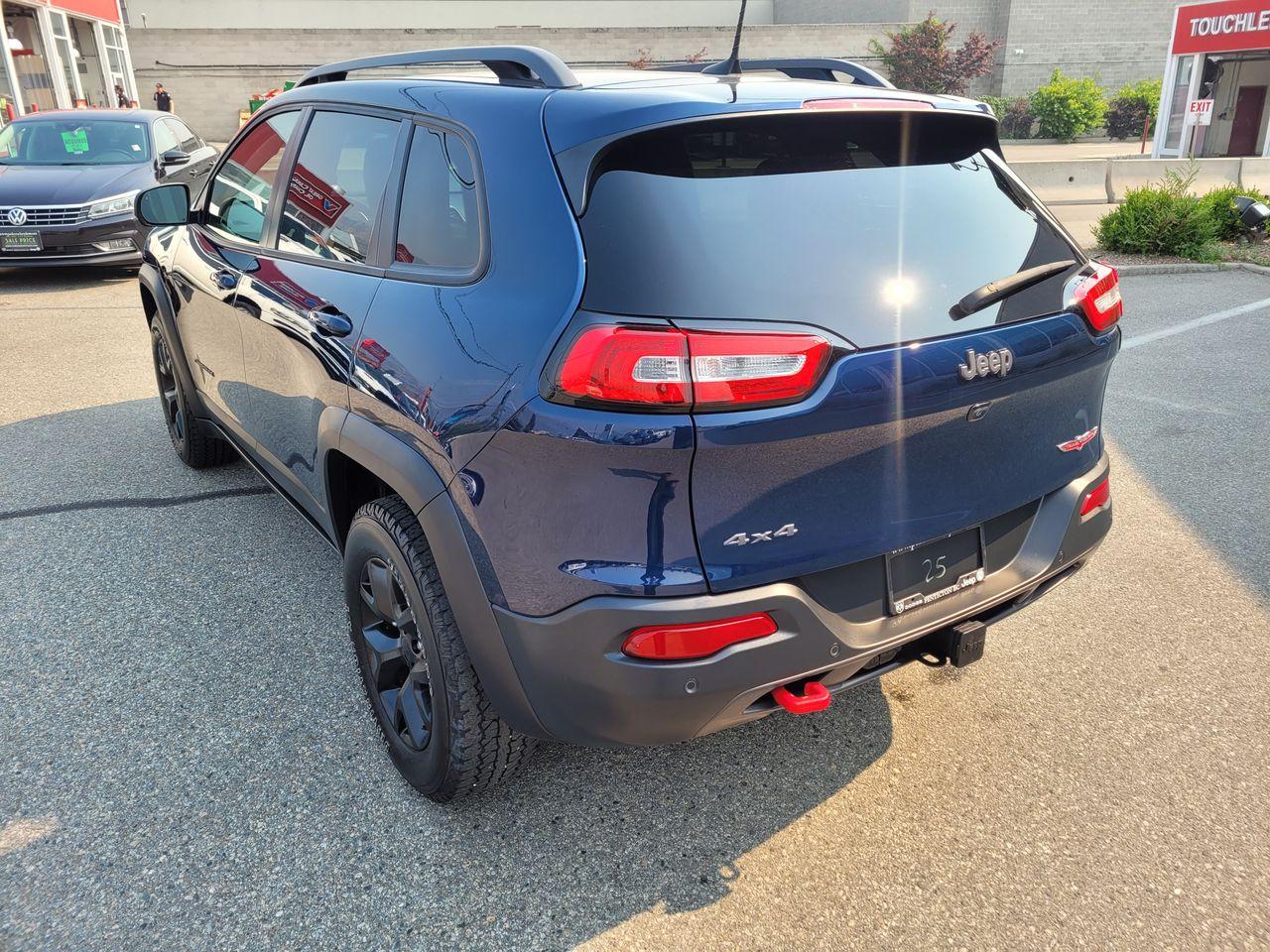 2018 Jeep Cherokee Trailhawk-3