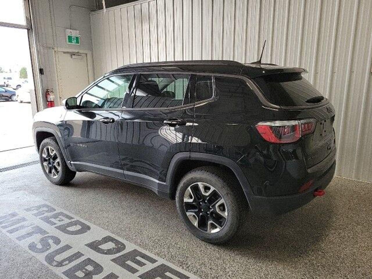 2018 Jeep Compass Trailhawk-2