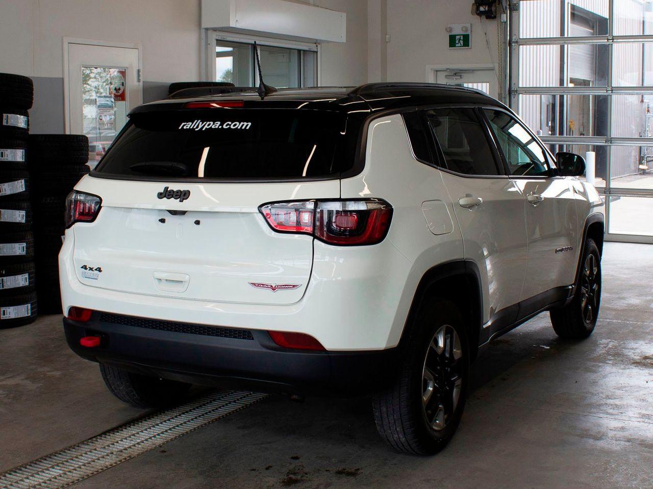 2018 Jeep Compass Trailhawk-3