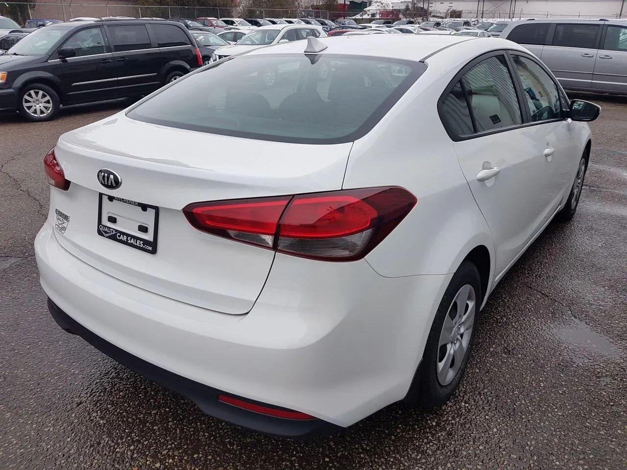 2018 Kia Forte LX-4
