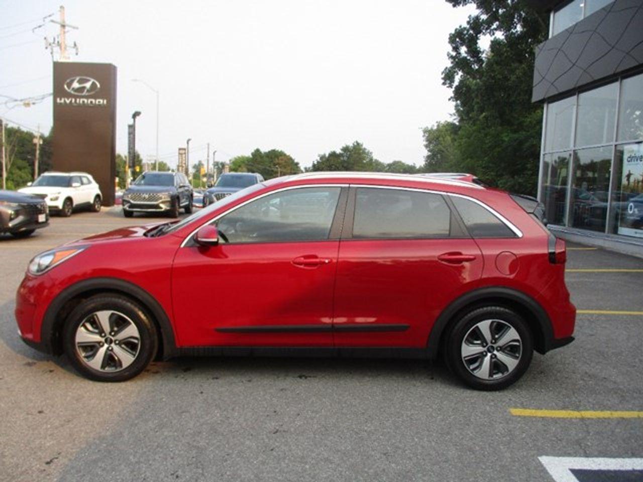 2018 Kia Niro eX-3