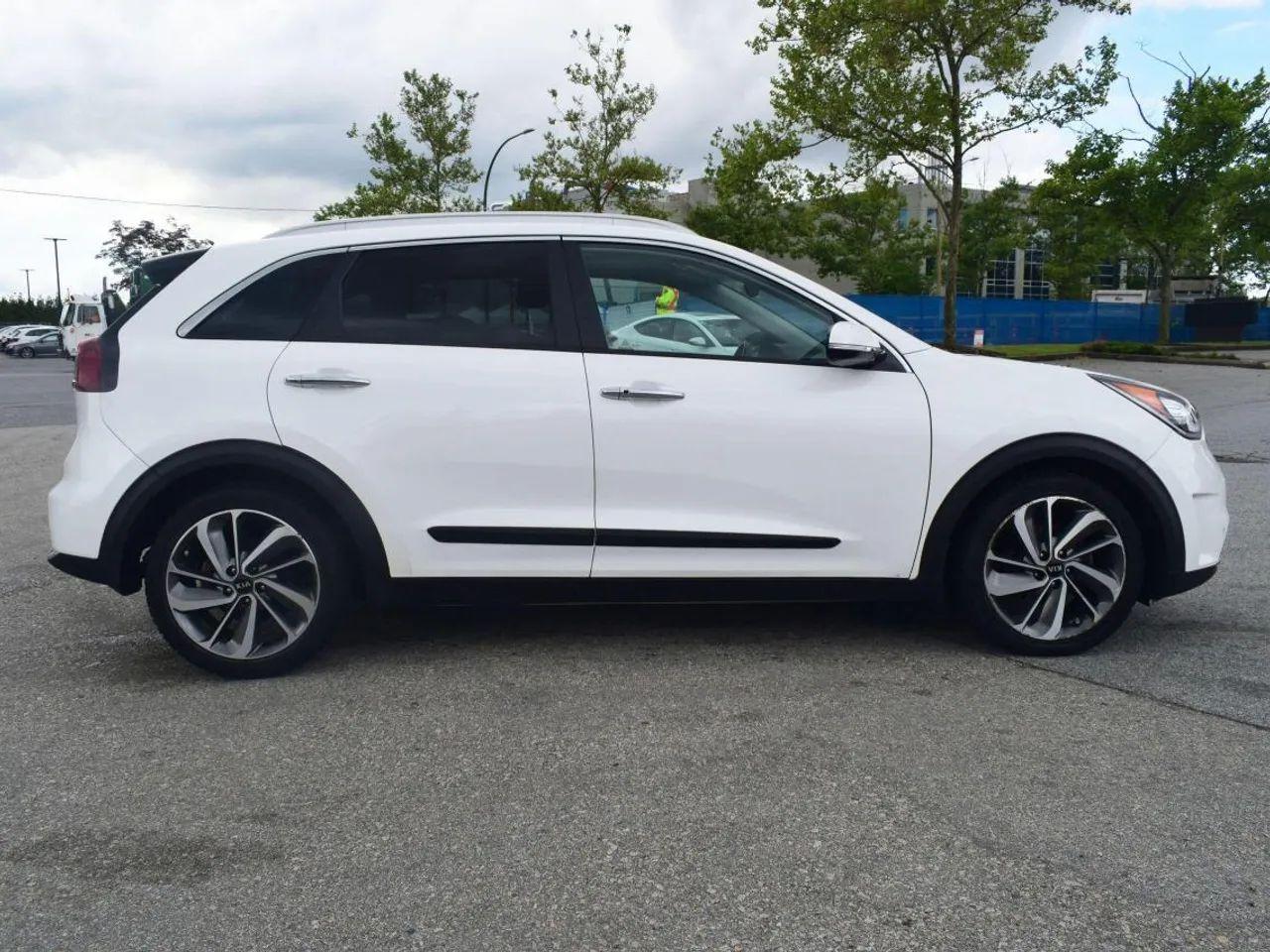 2018 Kia Niro Touring-4