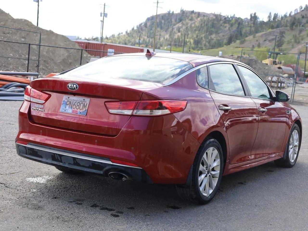 2018 Kia Optima LX-4
