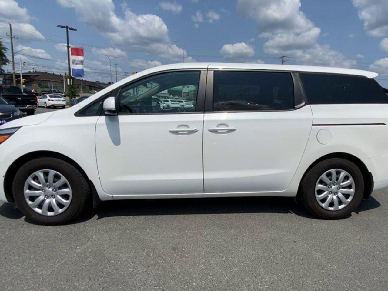 2018 Kia Sedona L-4