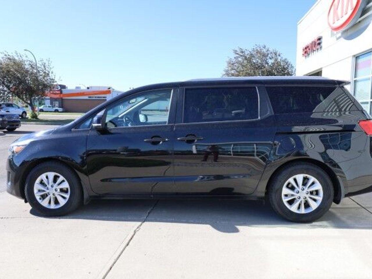 2018 Kia Sedona LX-2