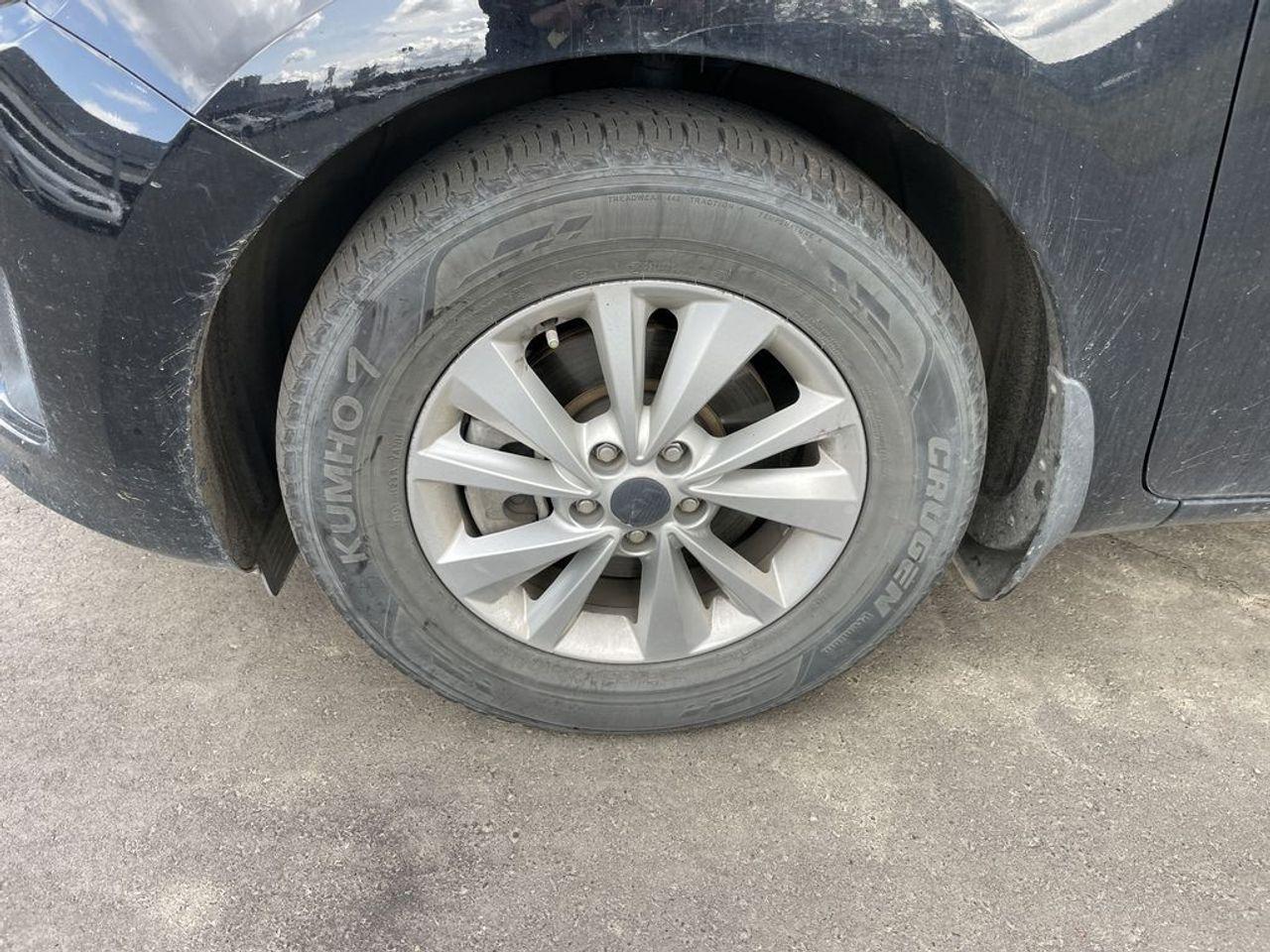 2018 Kia Sedona LX-1