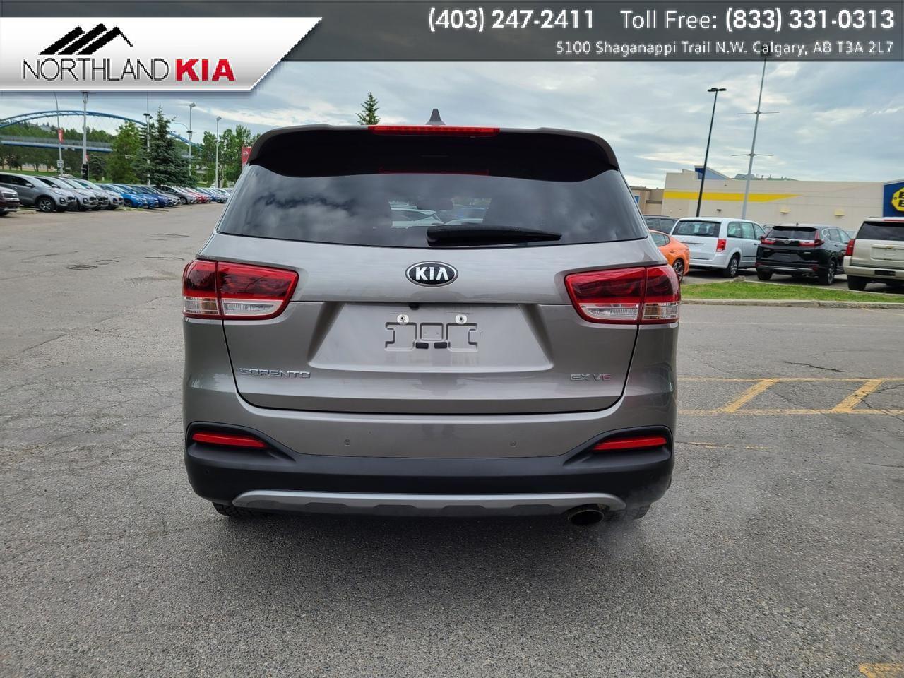 2018 Kia Sorento eX-2