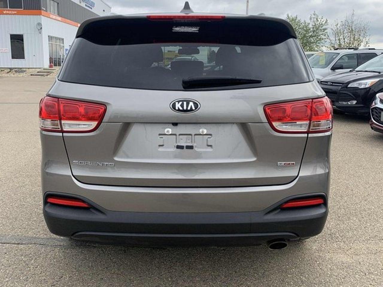 2018 Kia Sorento LX AWD-4