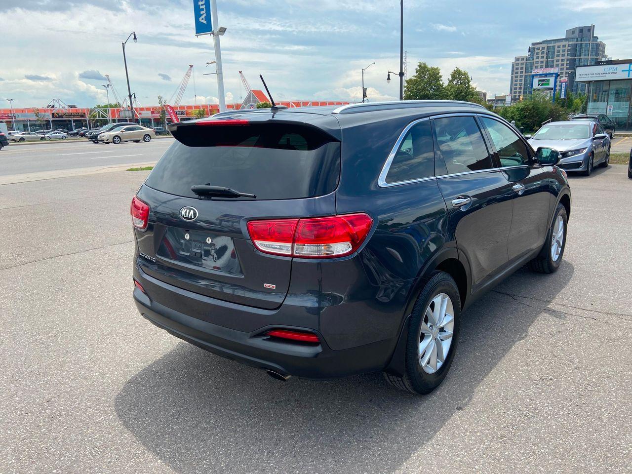 2018 Kia Sorento LX-4