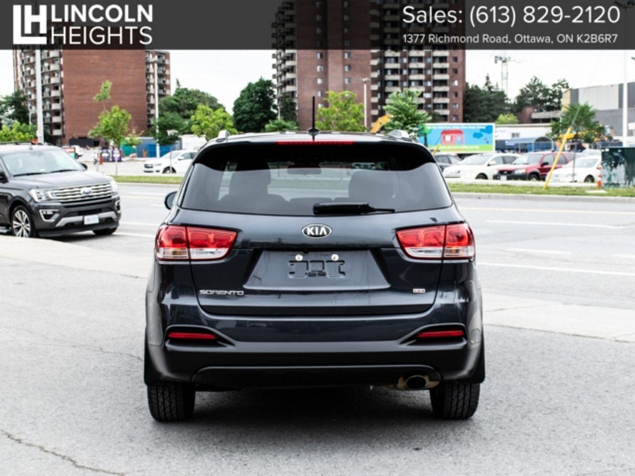 2018 Kia Sorento LX-4