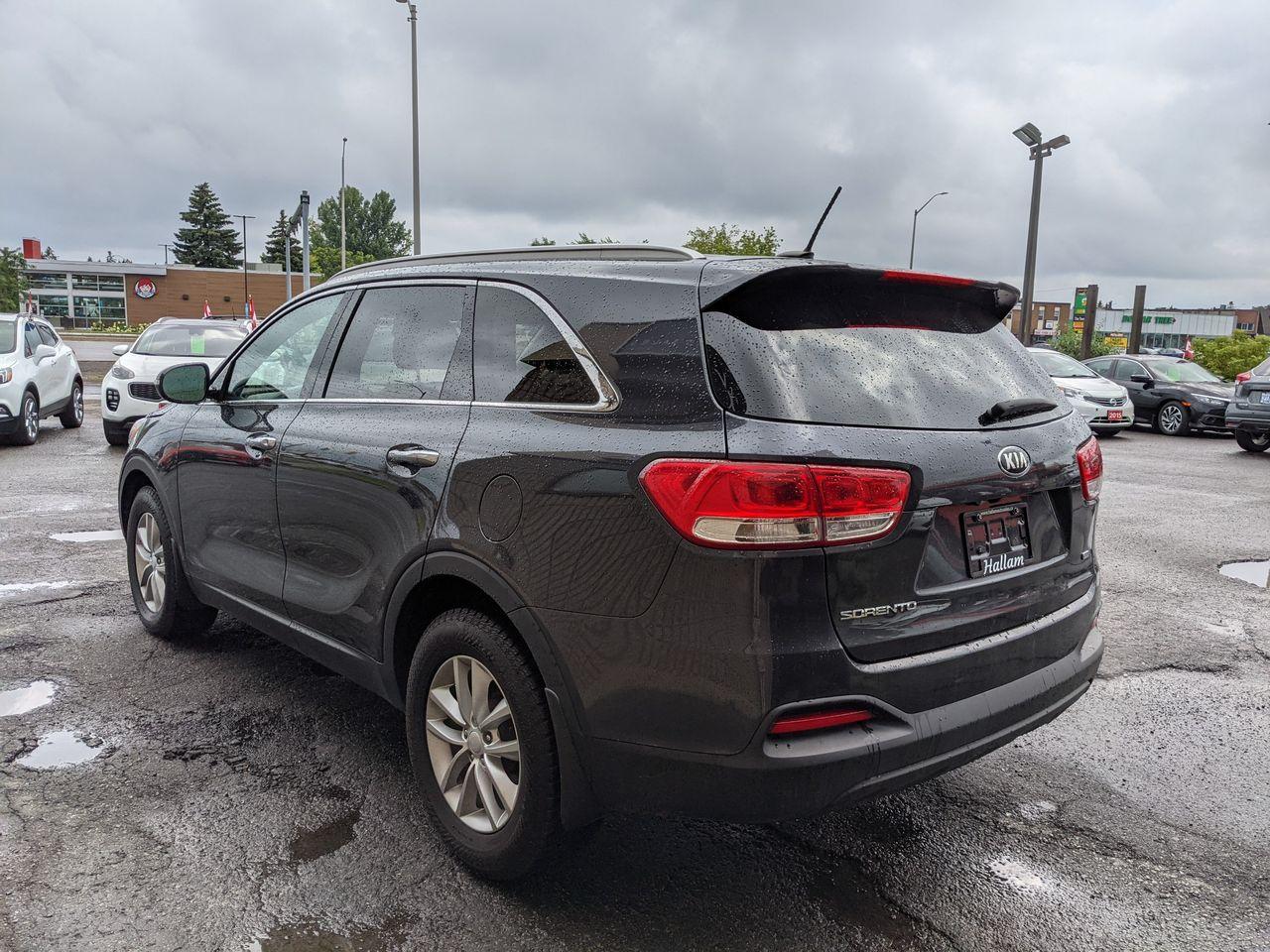2018 Kia Sorento LX-4