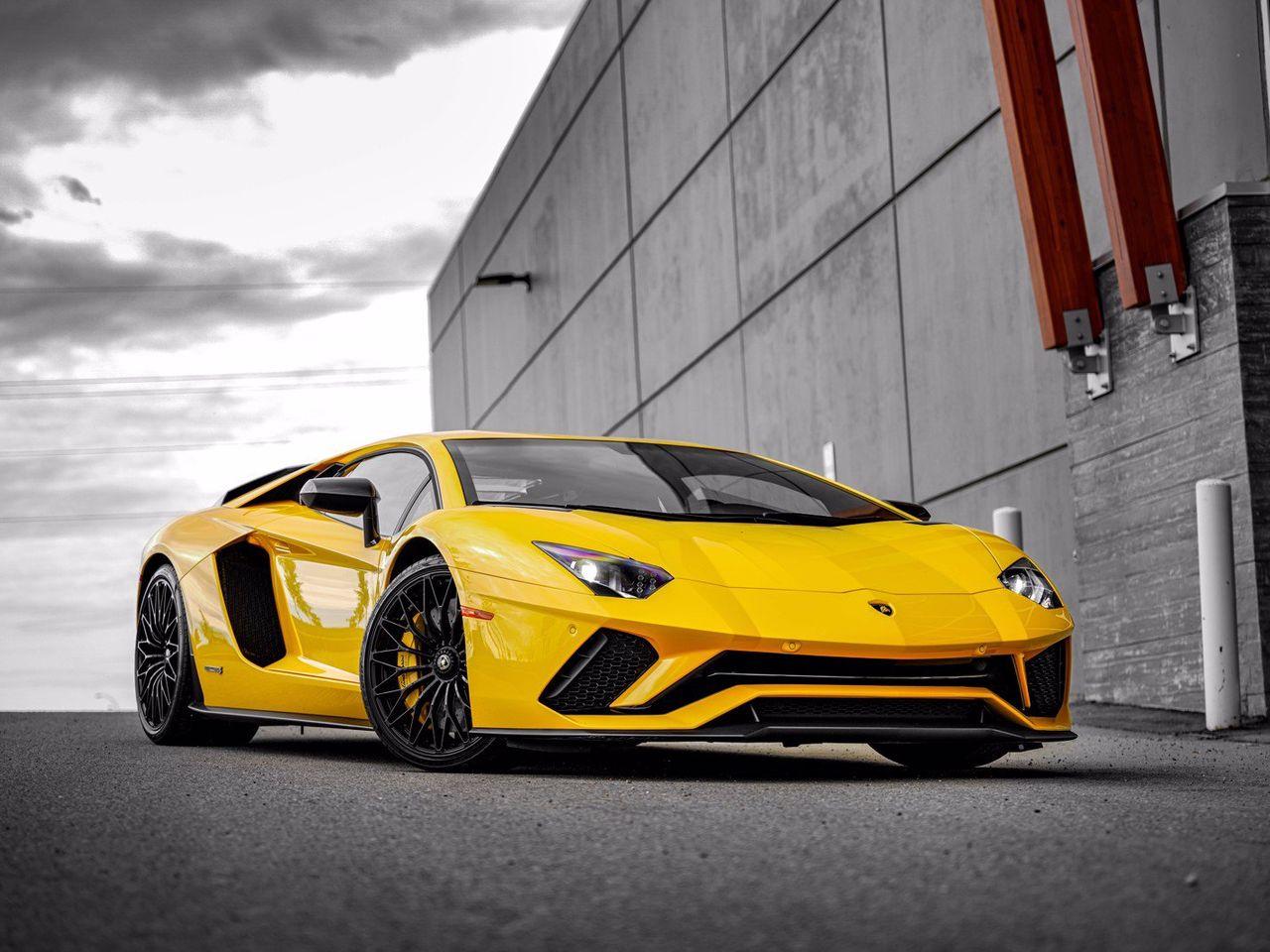 2018 Lamborghini Aventador S-3