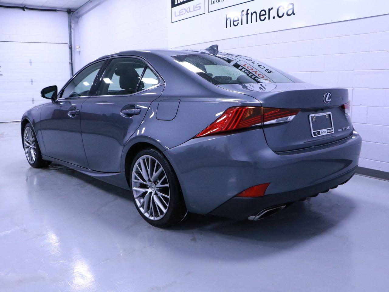 2018 Lexus IS Base-4