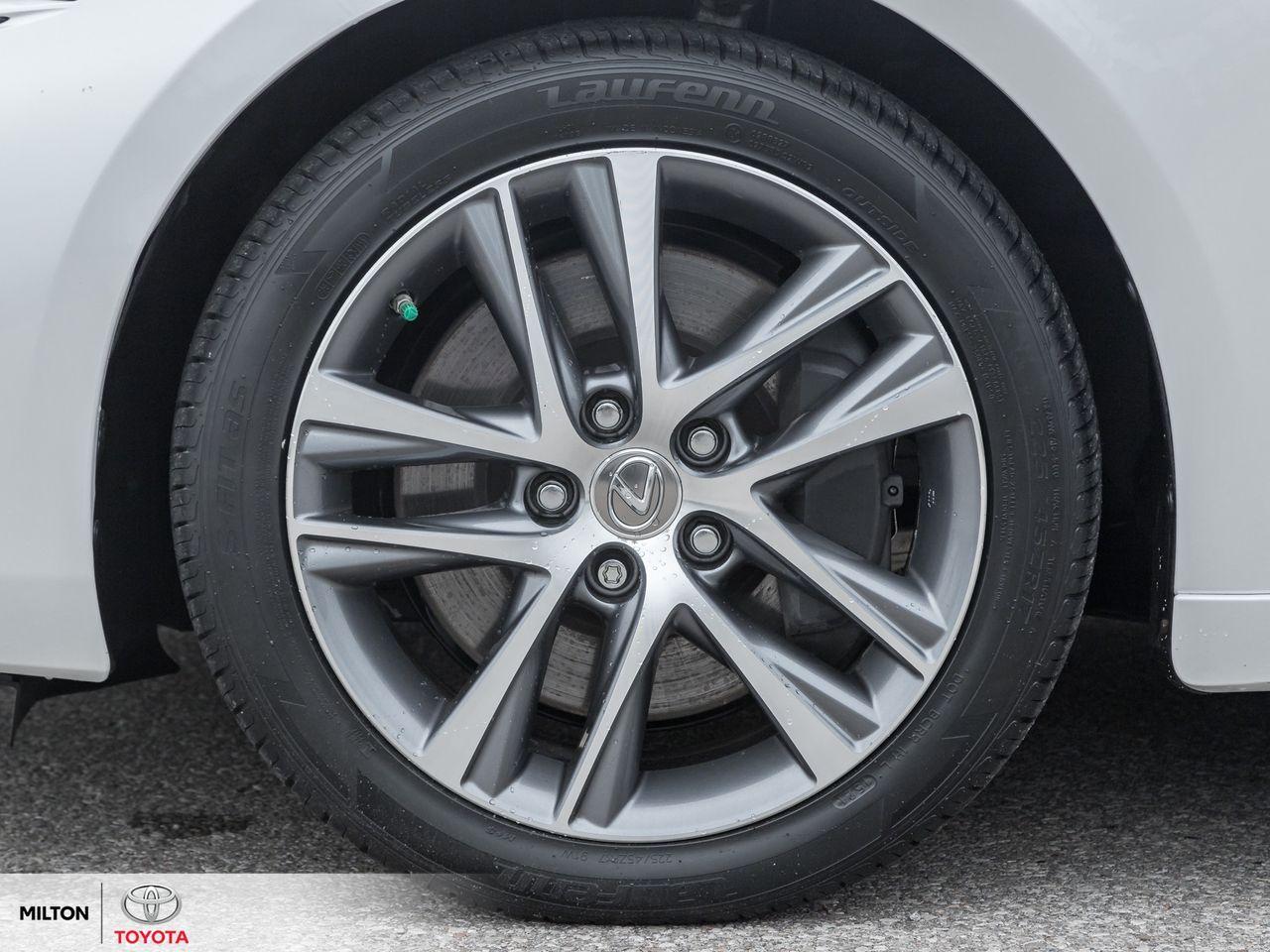 2018 Lexus IS Base-3