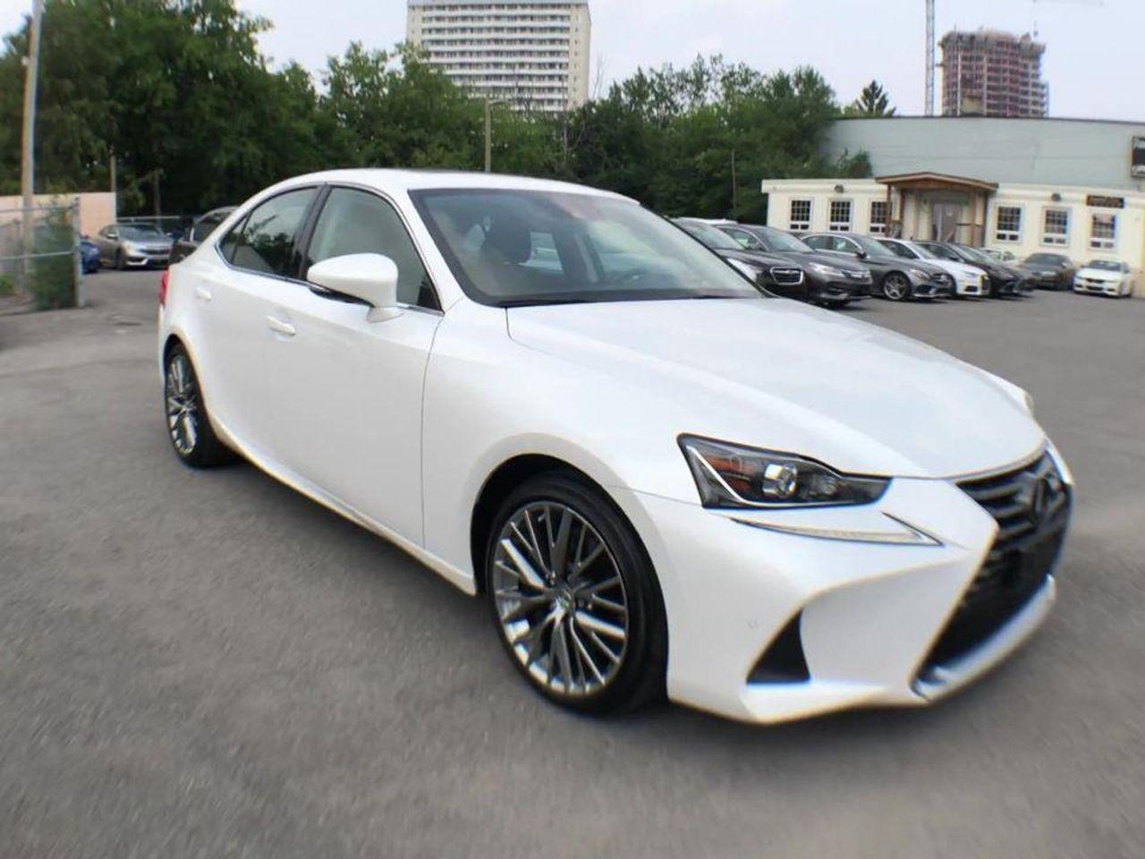 2018 Lexus IS Base-1