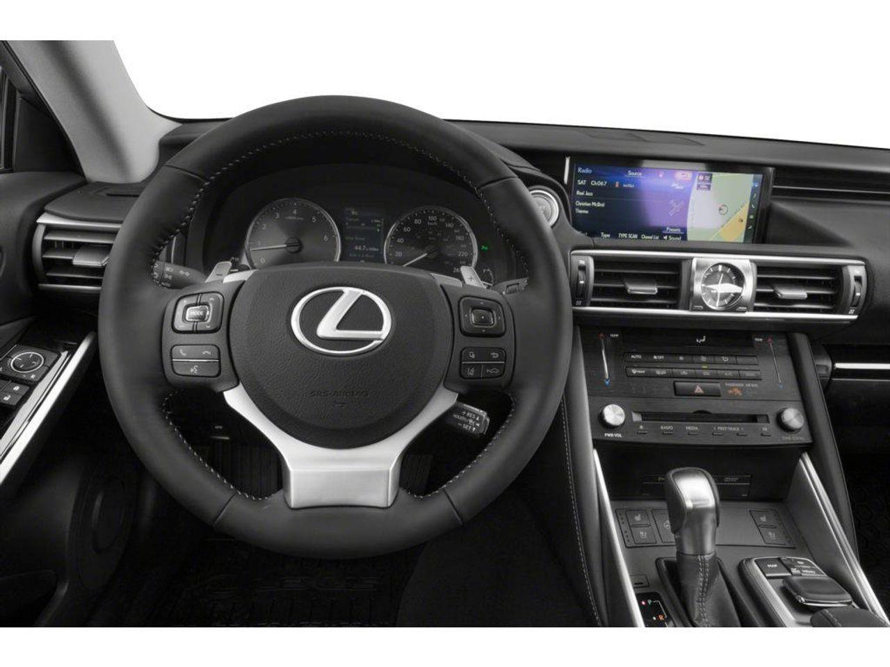2018 Lexus IS Base-4