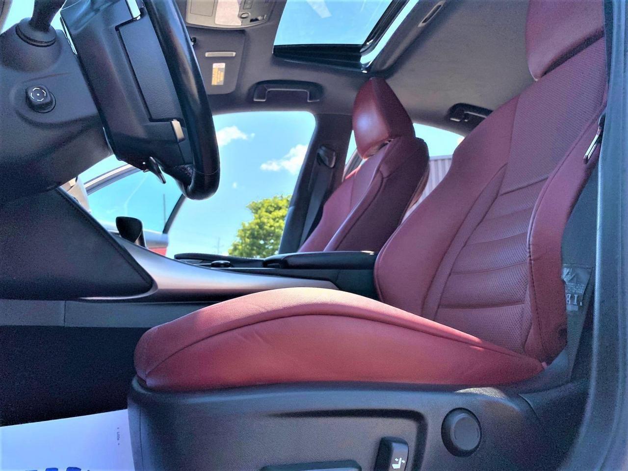 2018 Lexus IS -3