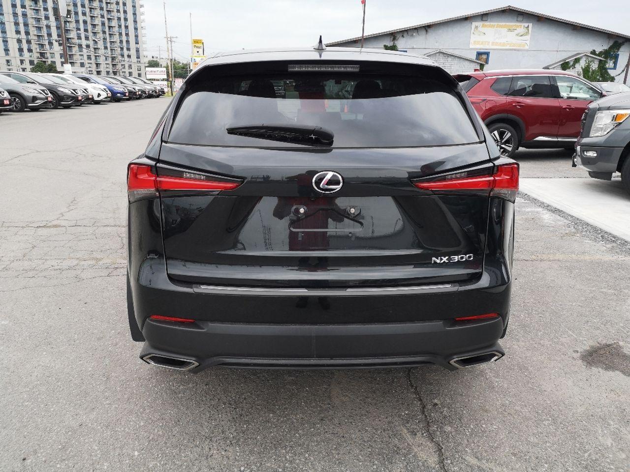 2018 Lexus NX 300 -3