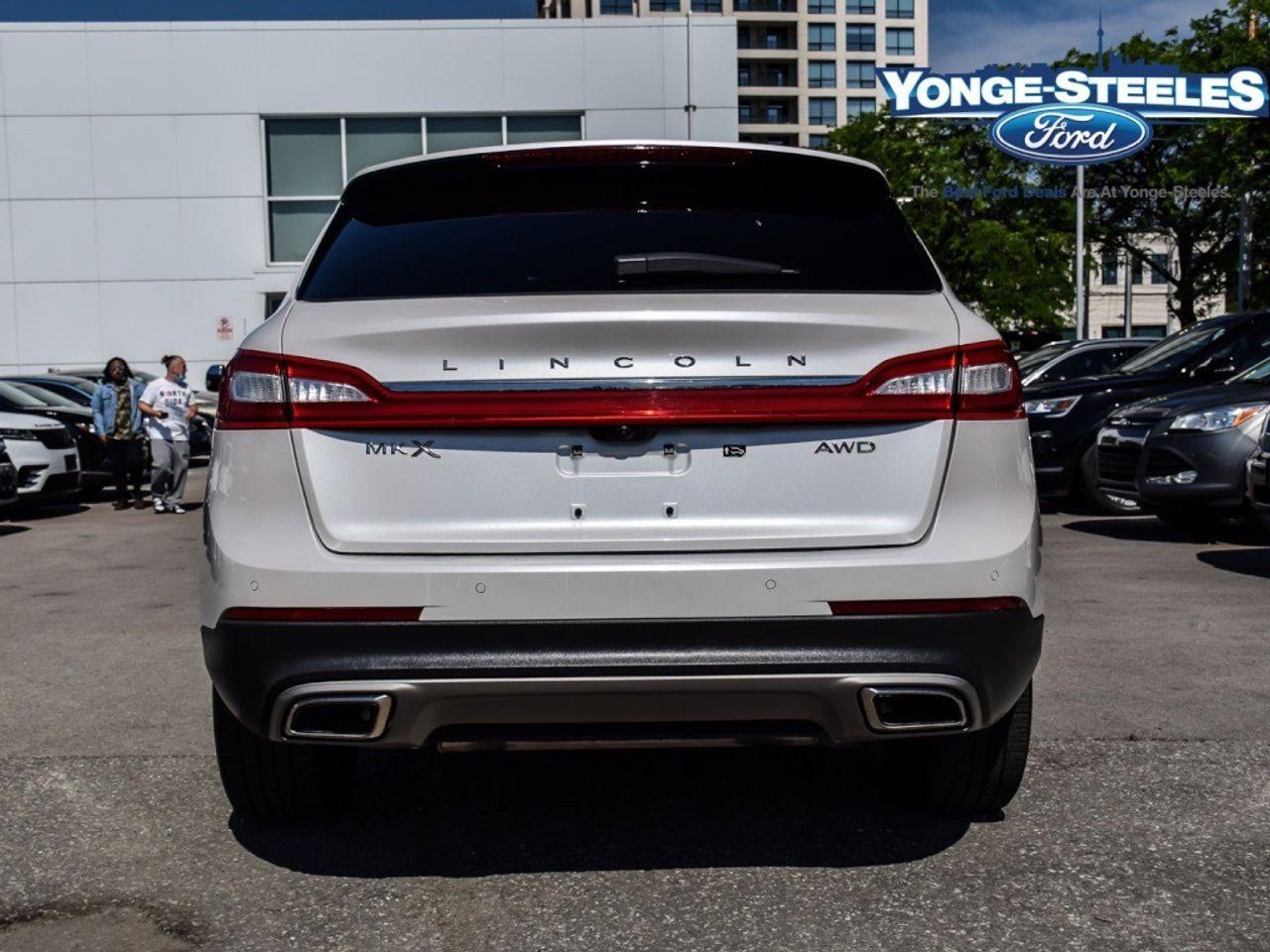 2018 Lincoln MKX Reserve-3
