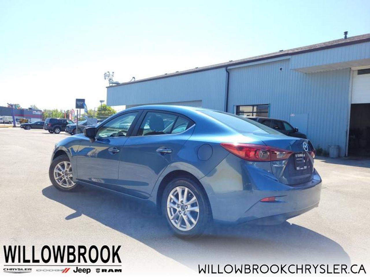 2018 Mazda Mazda3 -3