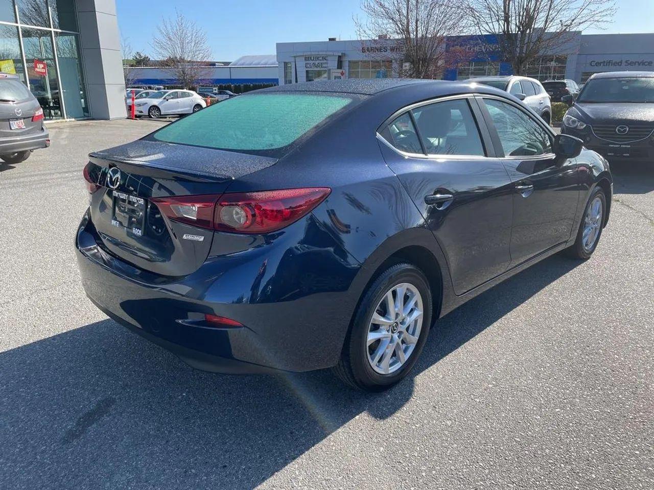 2018 Mazda Mazda3 -3