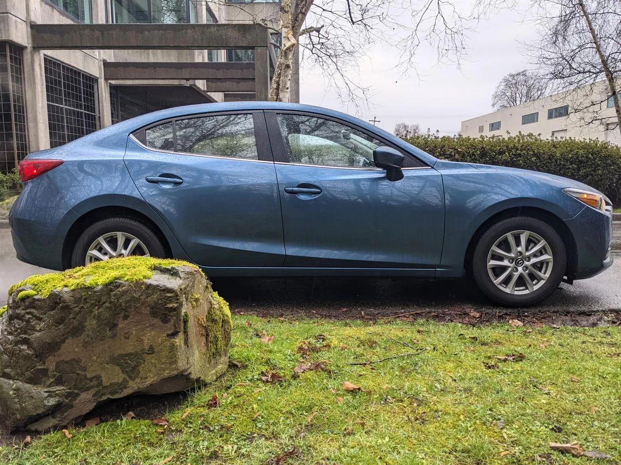2018 Mazda Mazda3 GS-3
