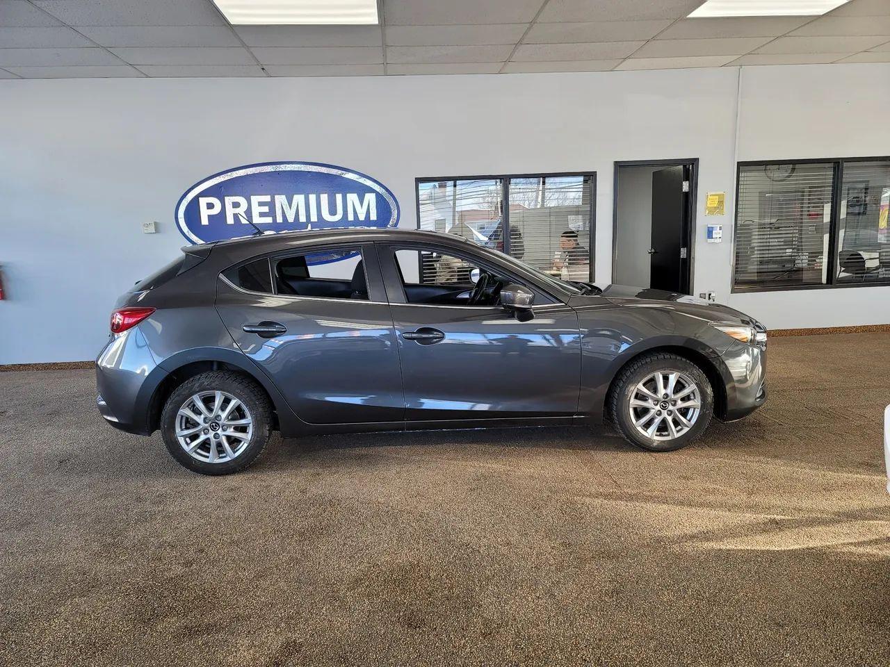 2018 Mazda Mazda3 GS-3