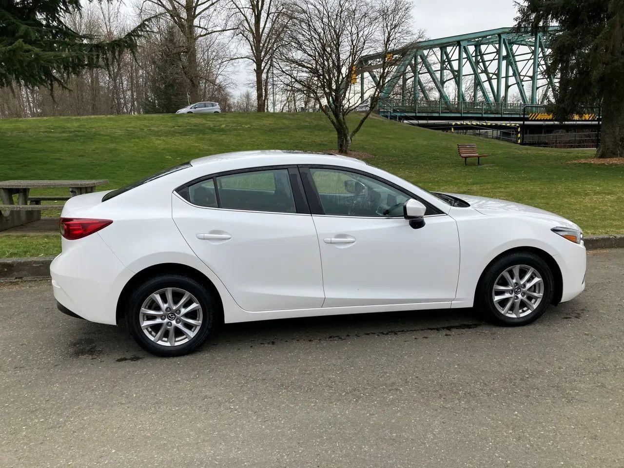 2018 Mazda Mazda3 GS-1