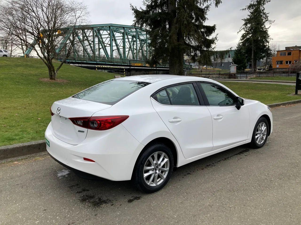 2018 Mazda Mazda3 GS-2