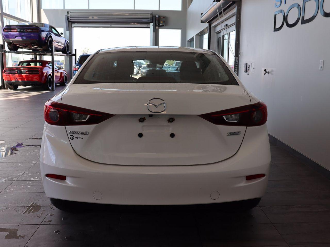 2018 Mazda Mazda3 -3