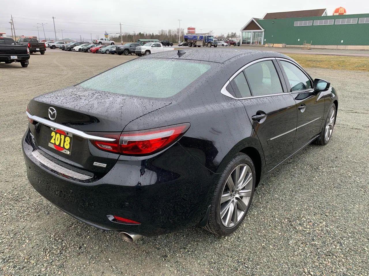 2018 Mazda Mazda6 Signature-3