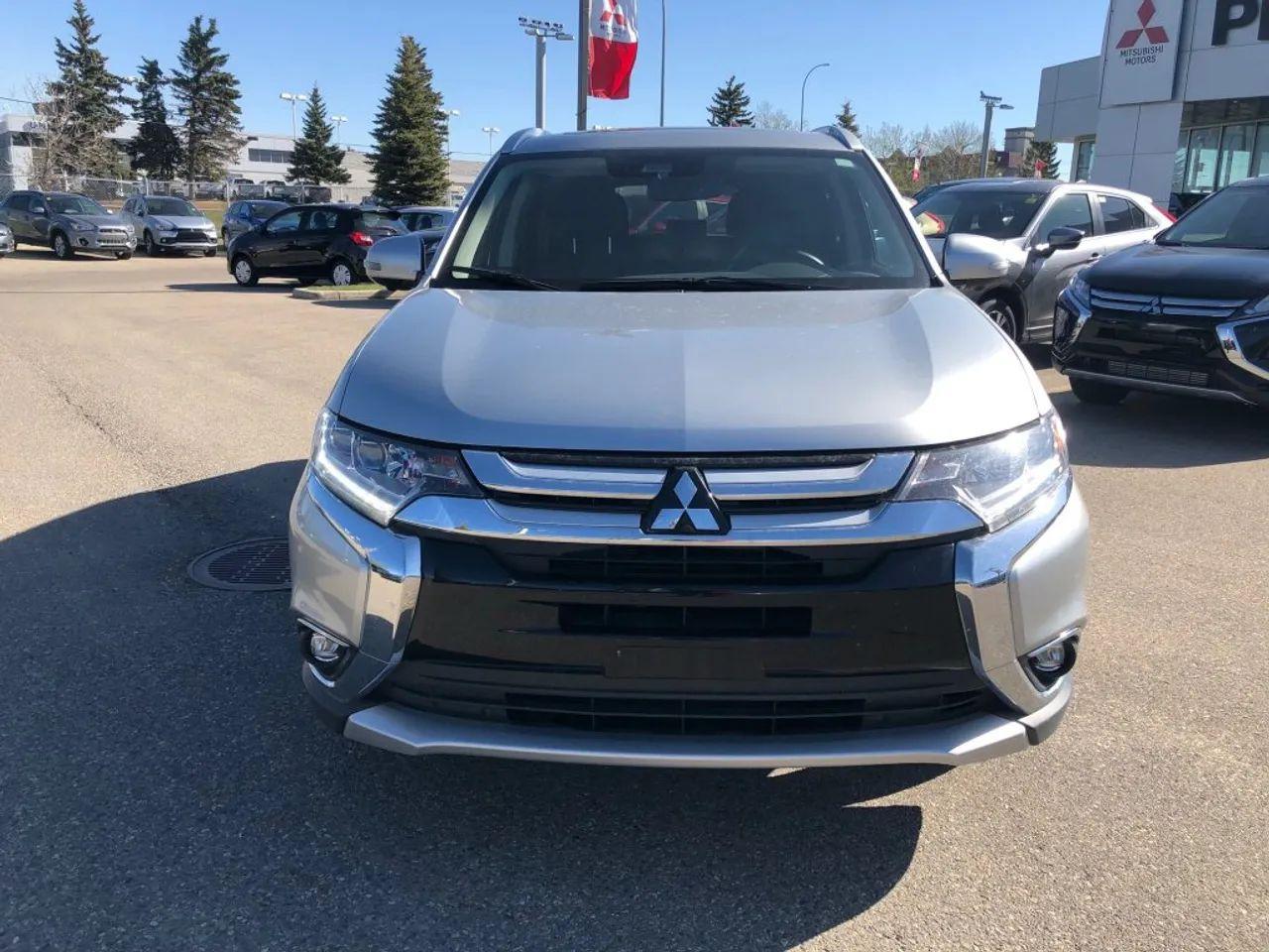 2018 Mitsubishi Outlander GT-1