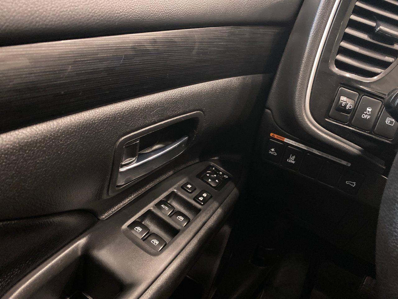 2018 Mitsubishi Outlander GT-3
