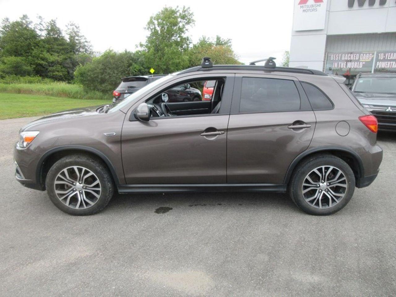 2018 Mitsubishi RVR GT-1
