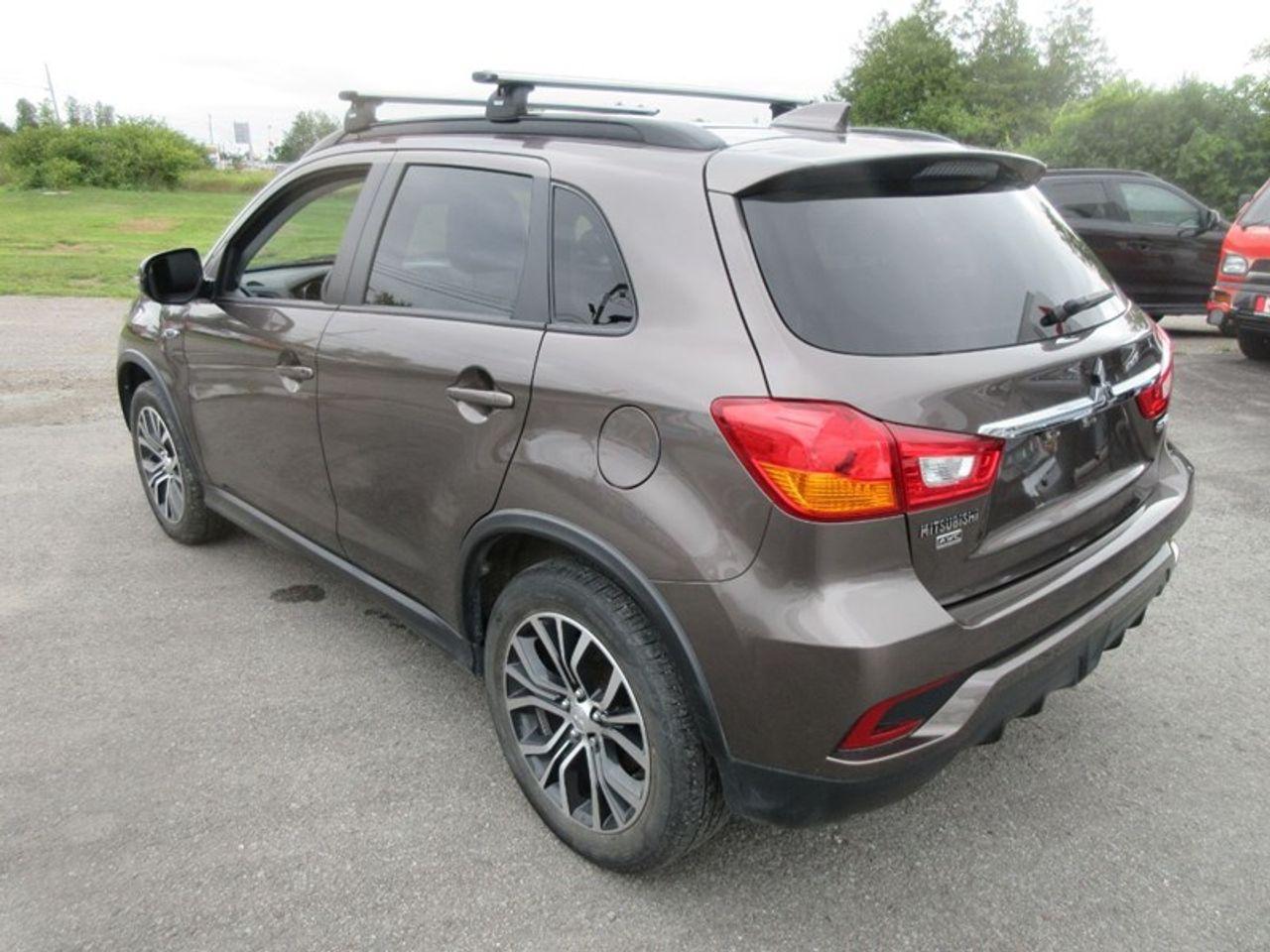 2018 Mitsubishi RVR GT-2