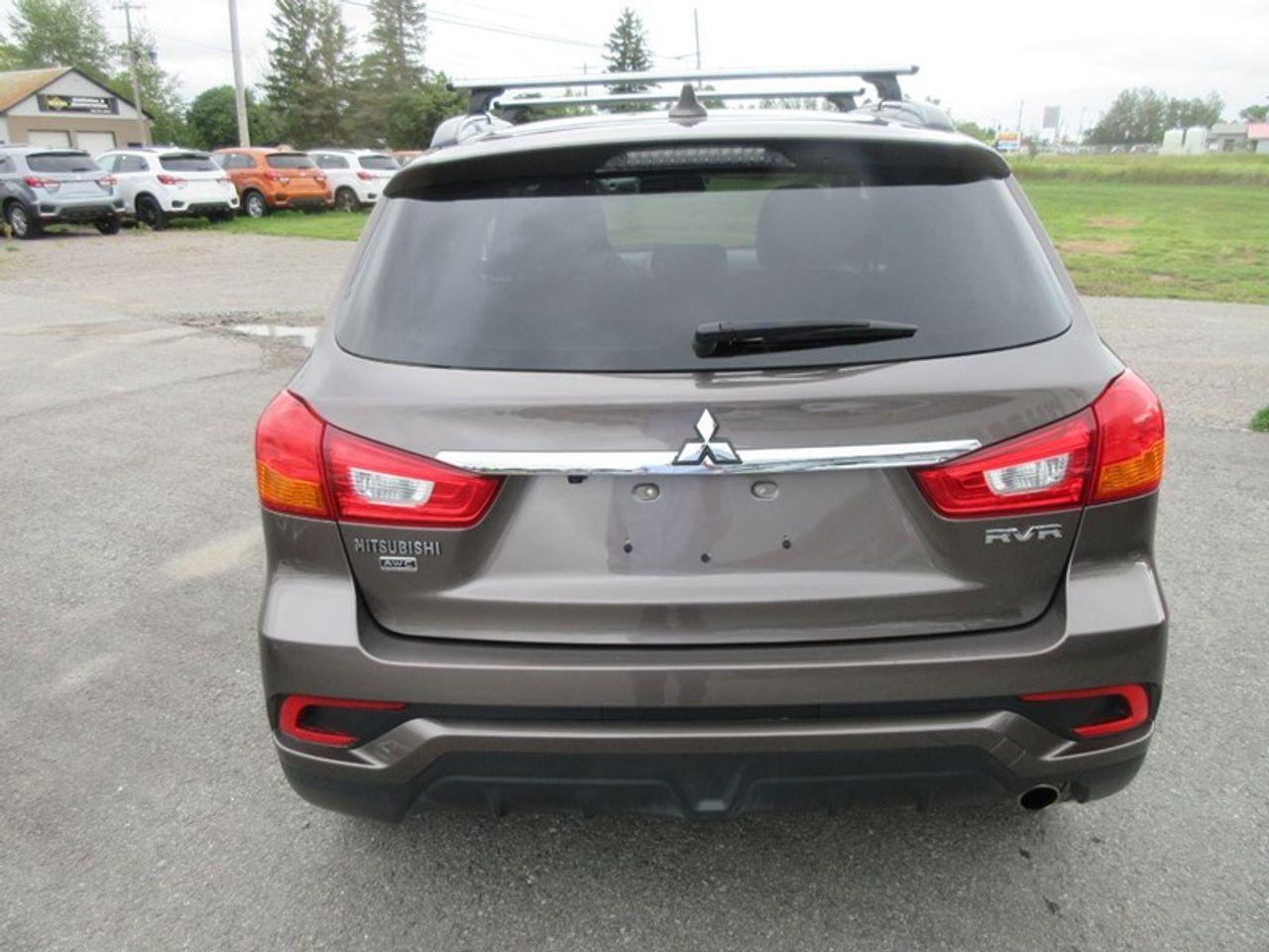 2018 Mitsubishi RVR GT-3