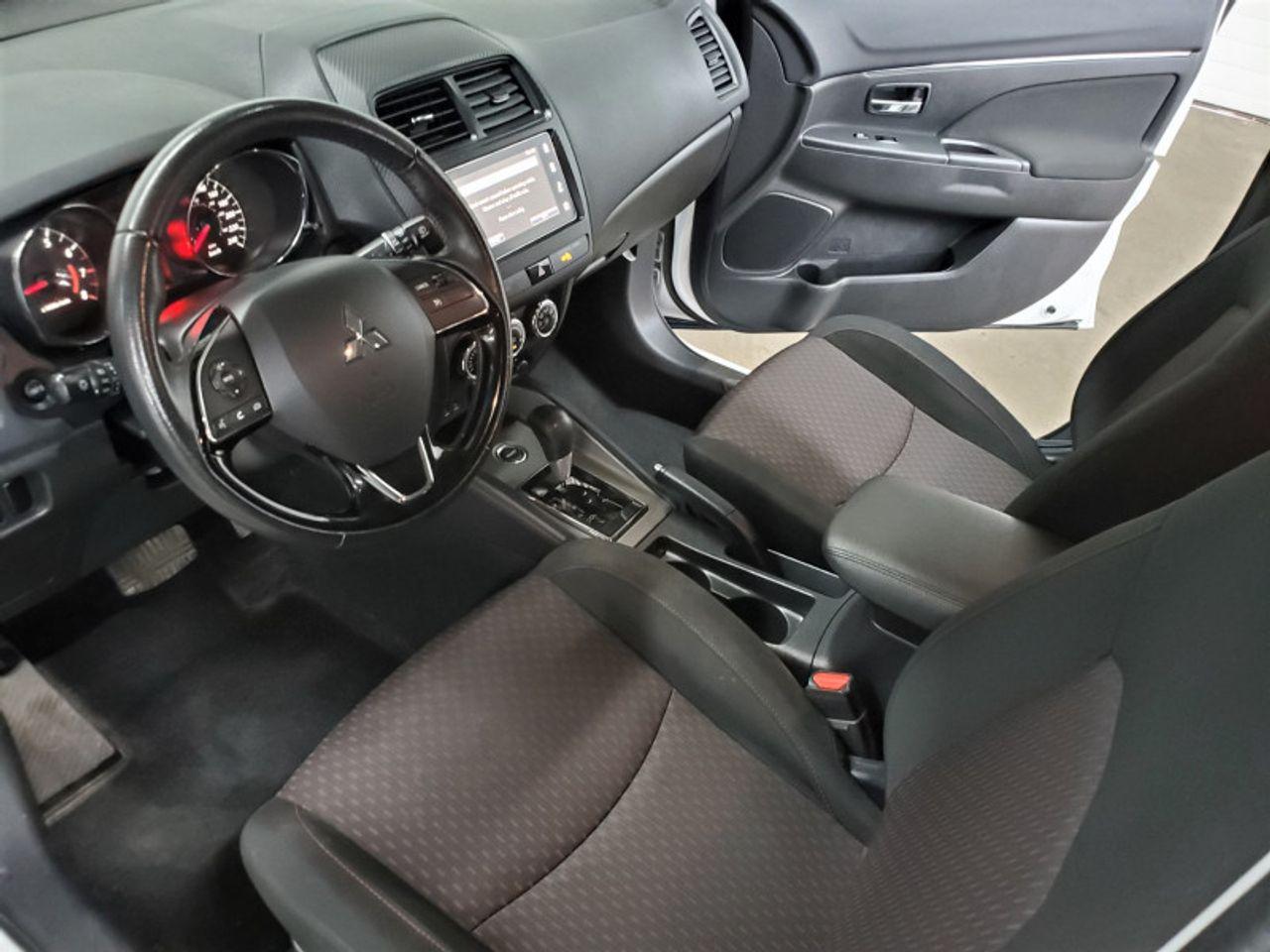 2018 Mitsubishi RVR SE-4