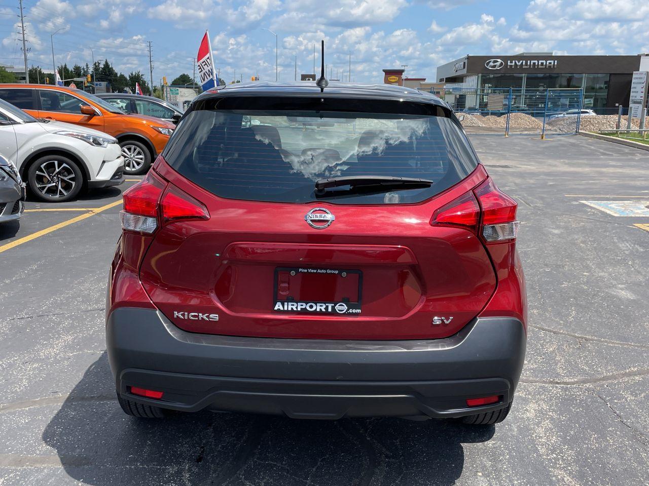 2018 Nissan Kicks S-3