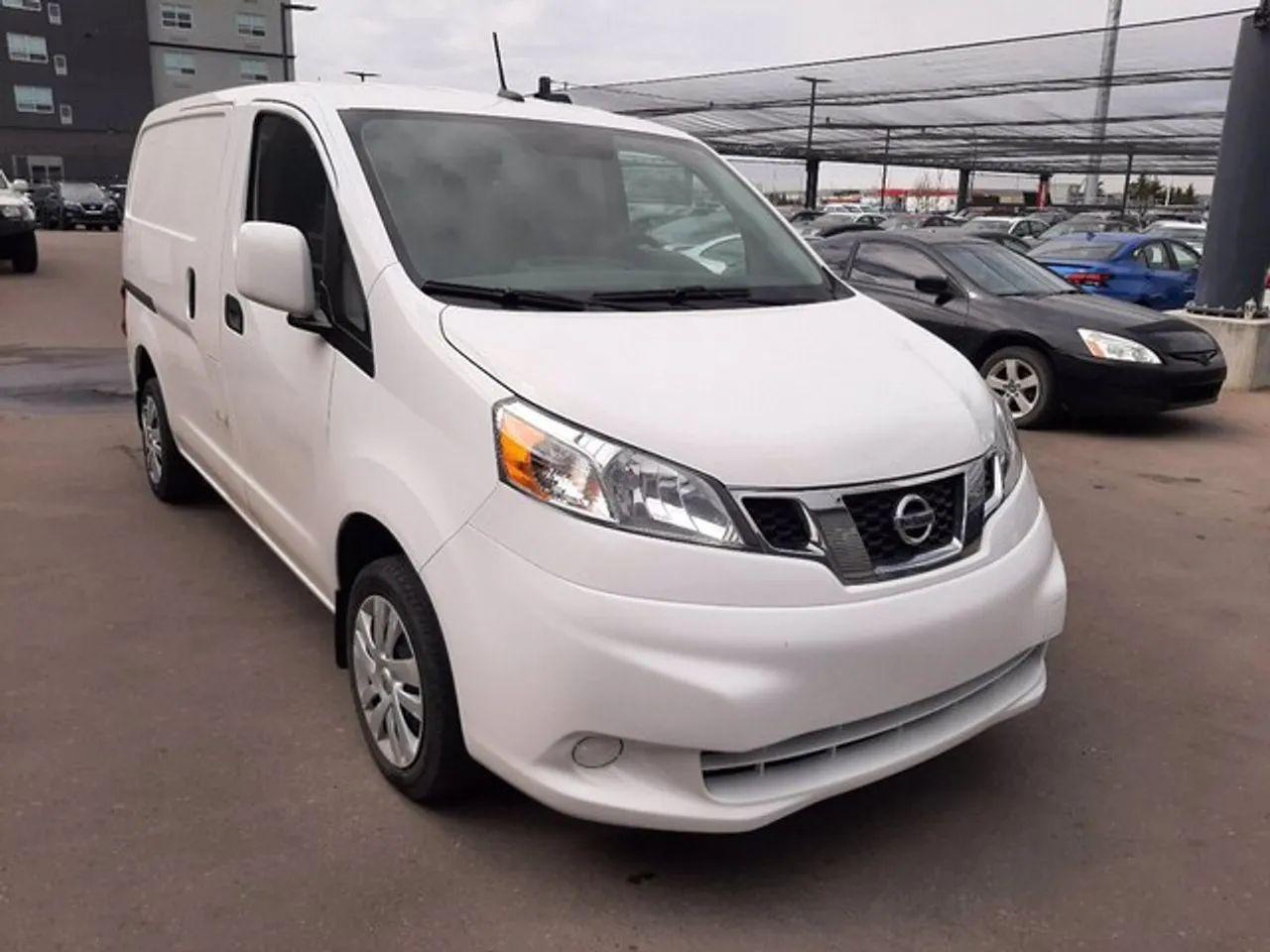 2018 Nissan NV200 S-4