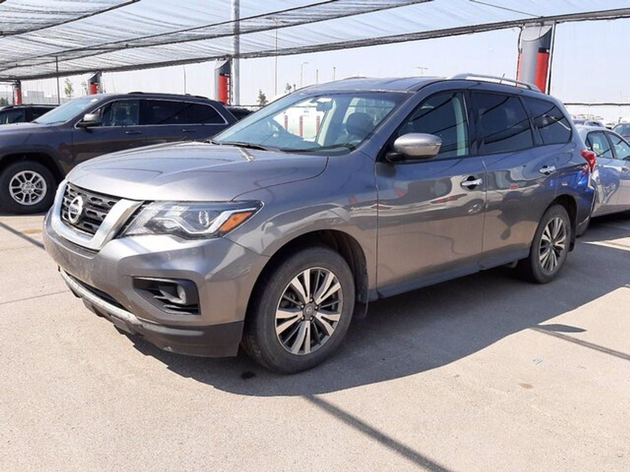 2018 Nissan Pathfinder Platinum-1