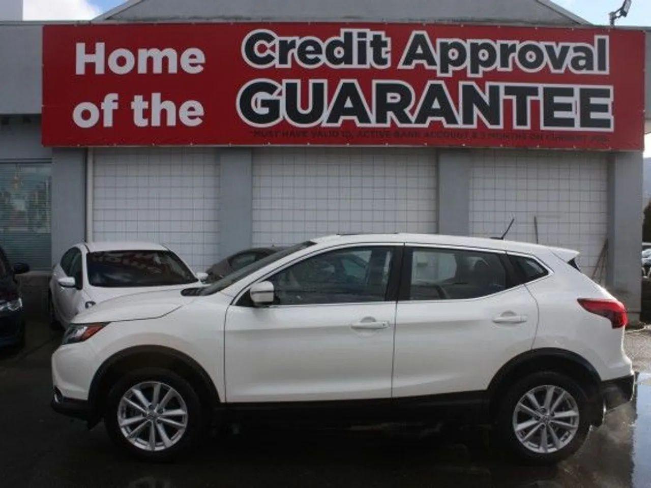 2018 Nissan Qashqai S-1